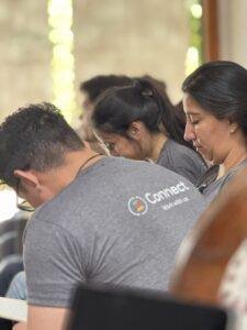 alt="Supported global teams training in Ecuador by ZConnect"